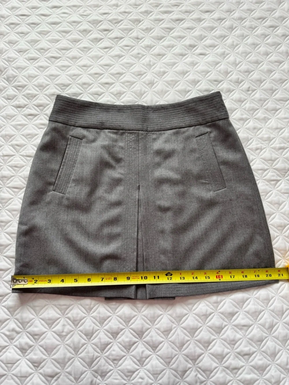 J. Crew Gray 100% Wool Mini Skirt Front Pleat Y2K Size 6